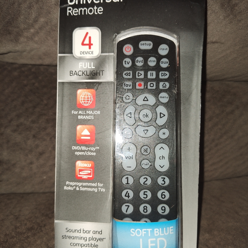 GE Pro Universal Remote 4 Device - Picture 6 of 7